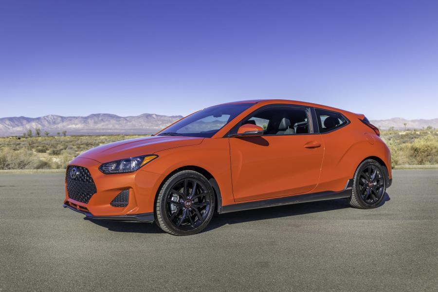  Hyundai Veloster Turbo R-Spec 2018 года  (NA) (фото 13 из 44)